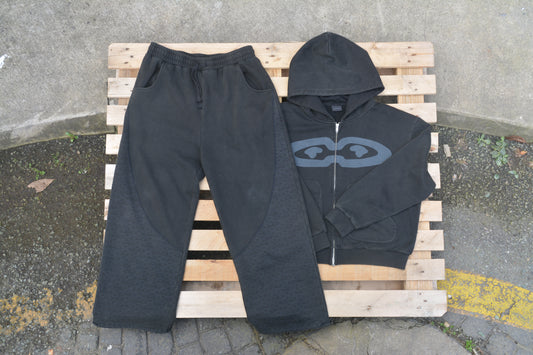 Peso Tracksuit (Black)